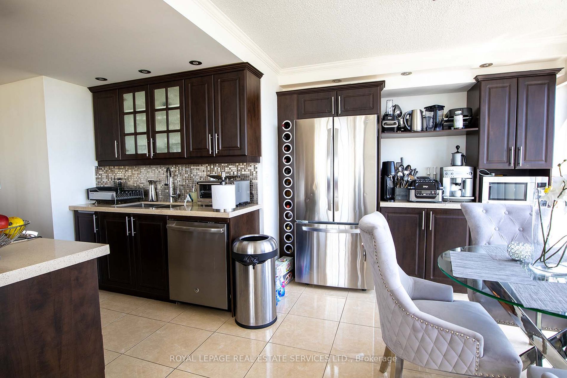 Listing W6111320 - Large Photo # 4