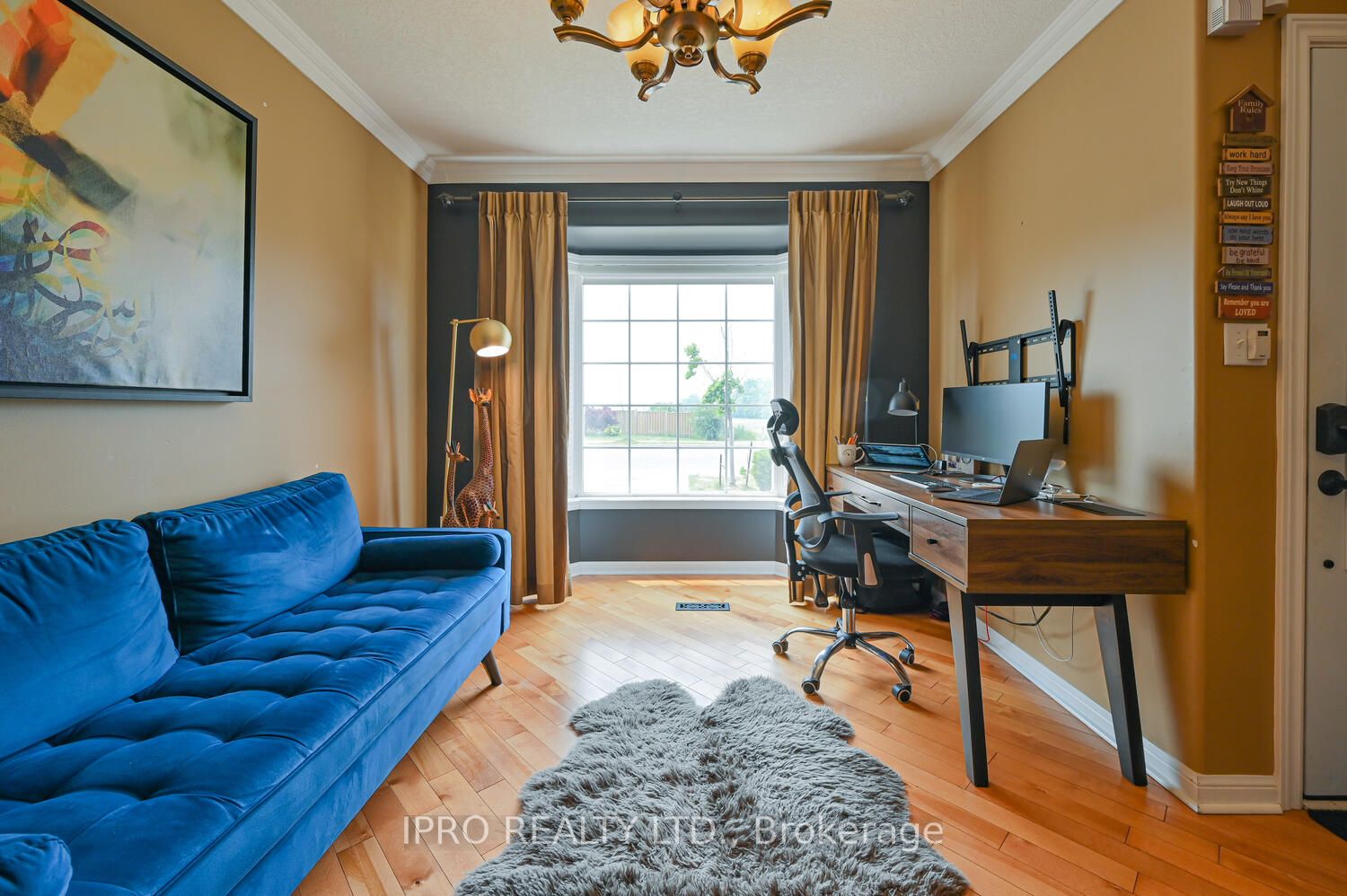 801 Ferguson Dr