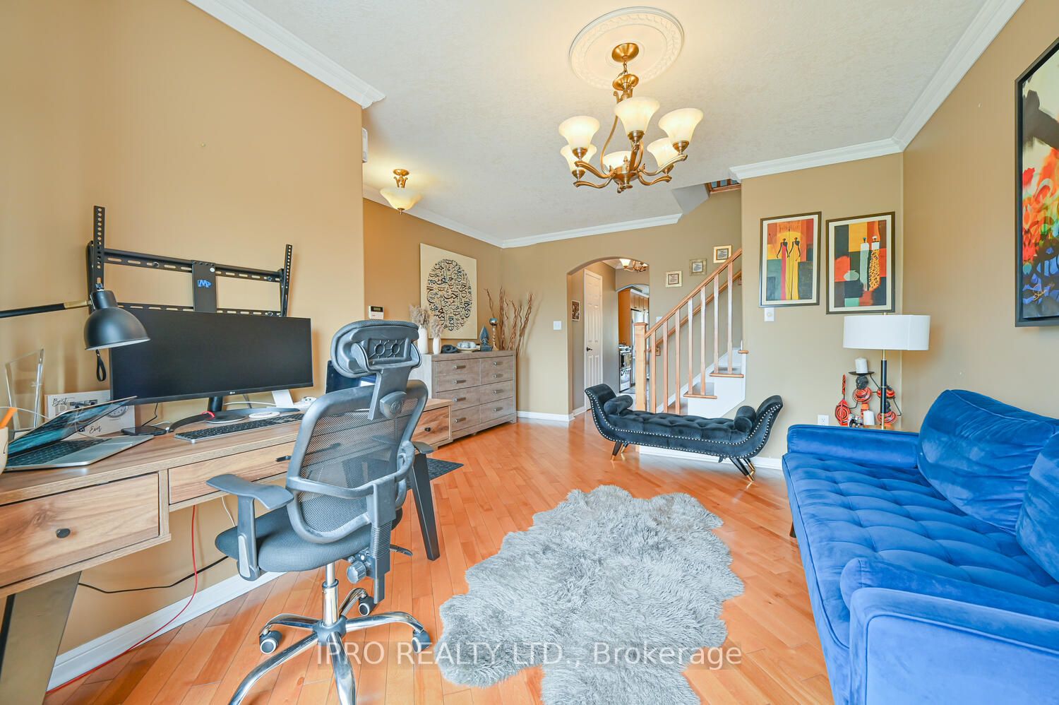 801 Ferguson Dr