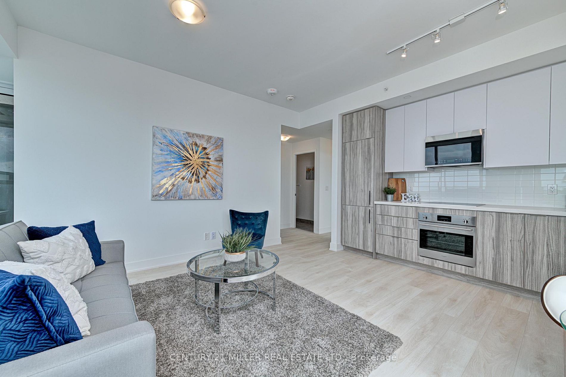 297 Oak Walk Dr, #2204