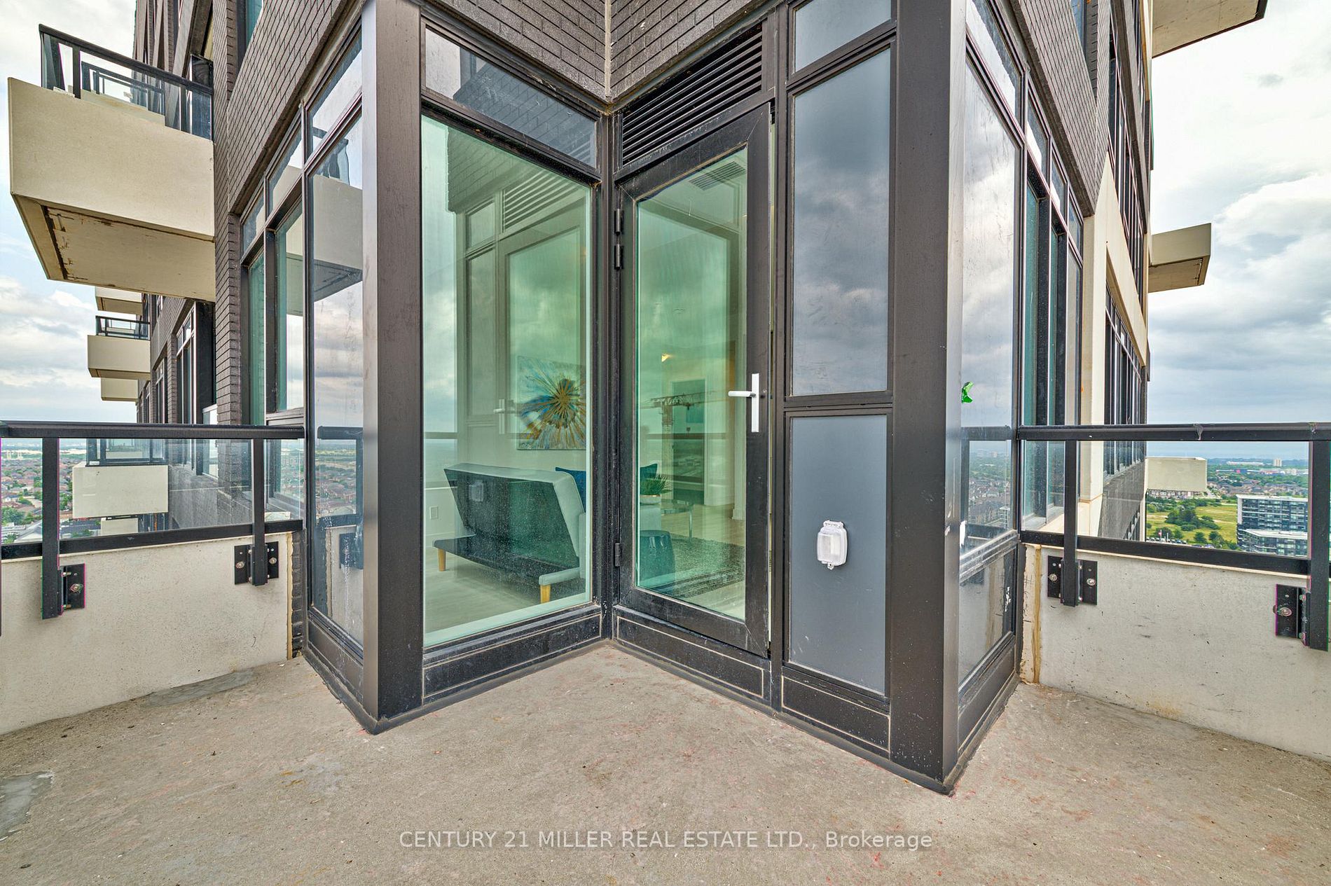 297 Oak Walk Dr, #2204