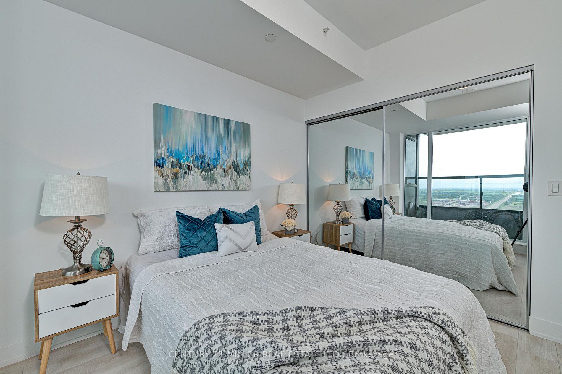 297 Oak Walk Dr, #2204