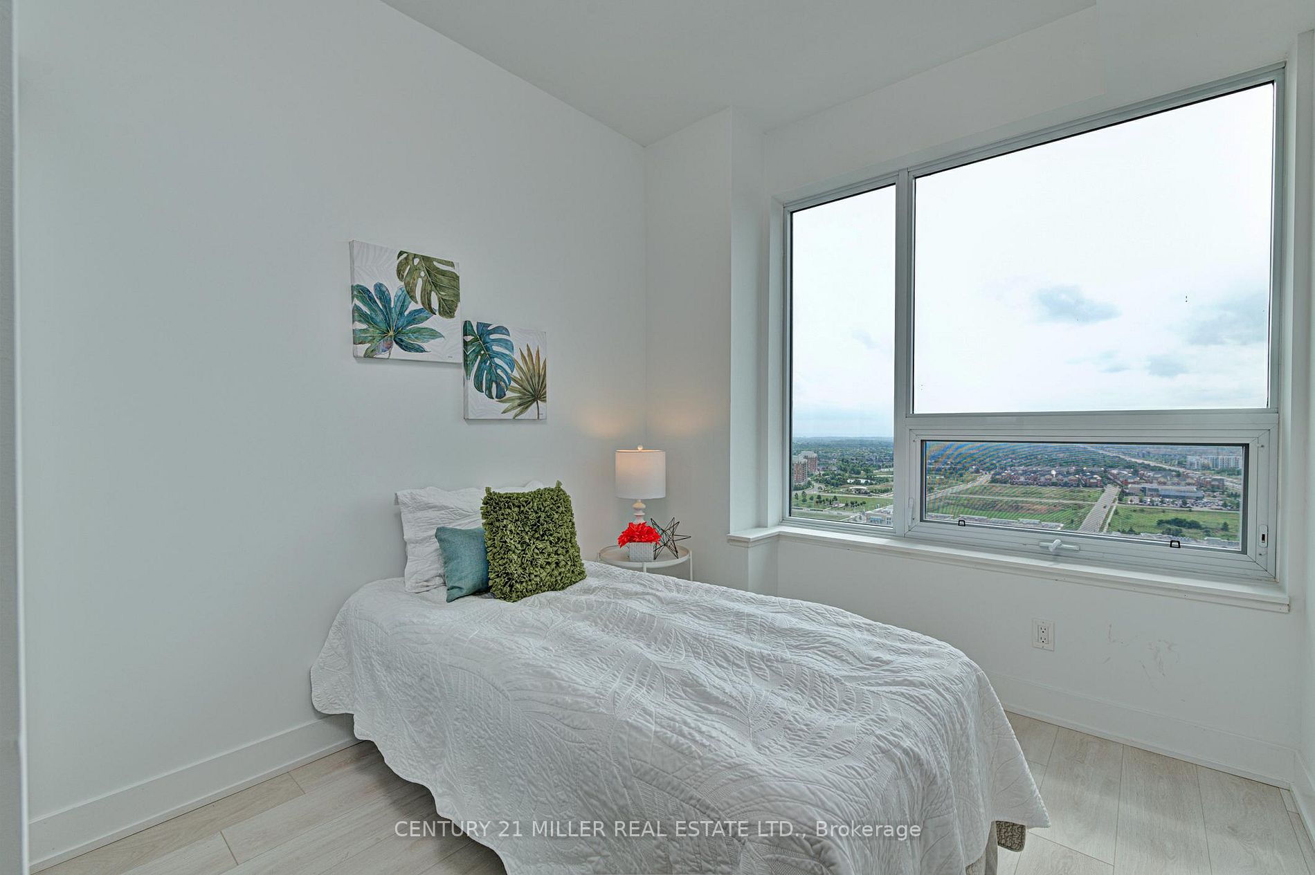 297 Oak Walk Dr, #2204