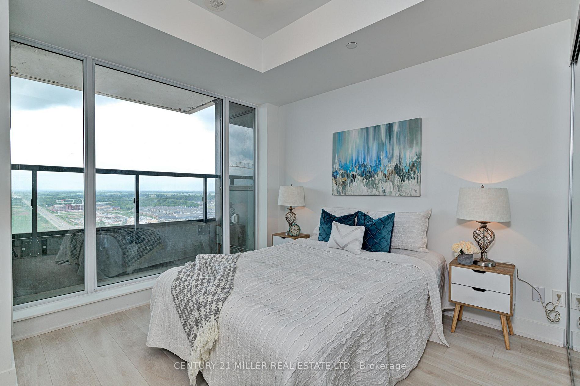 297 Oak Walk Dr, #2204