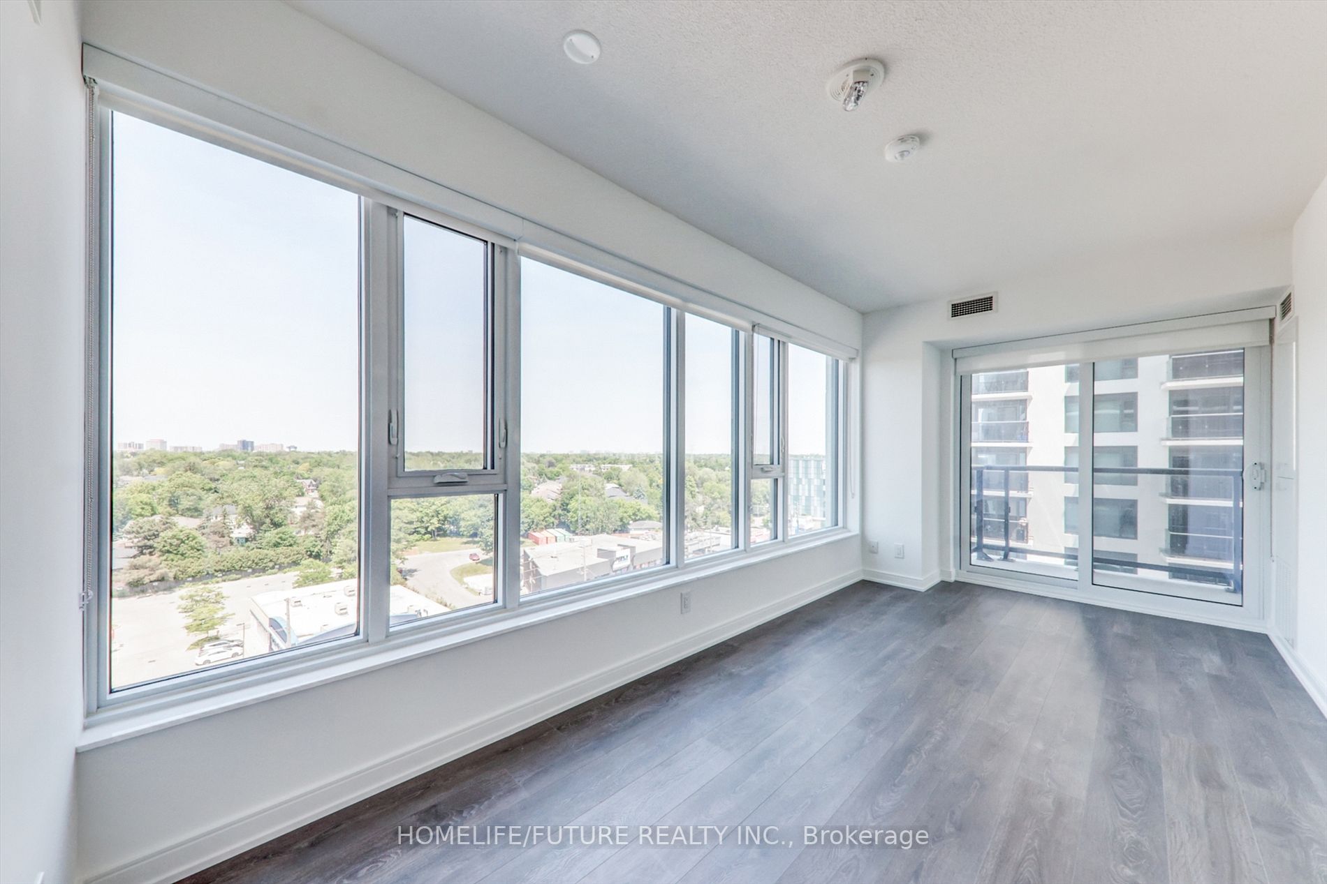 30 Samuel Wood Way, #904