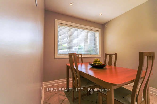 31 Genthorn Avenue