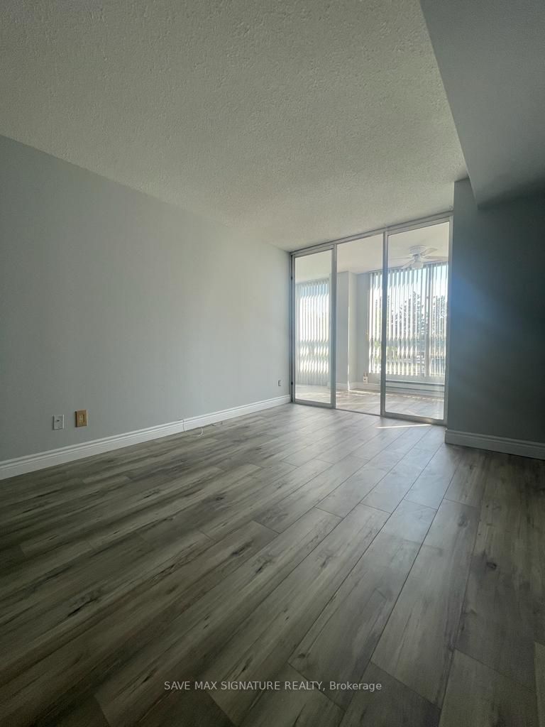 310 Mill St, #206