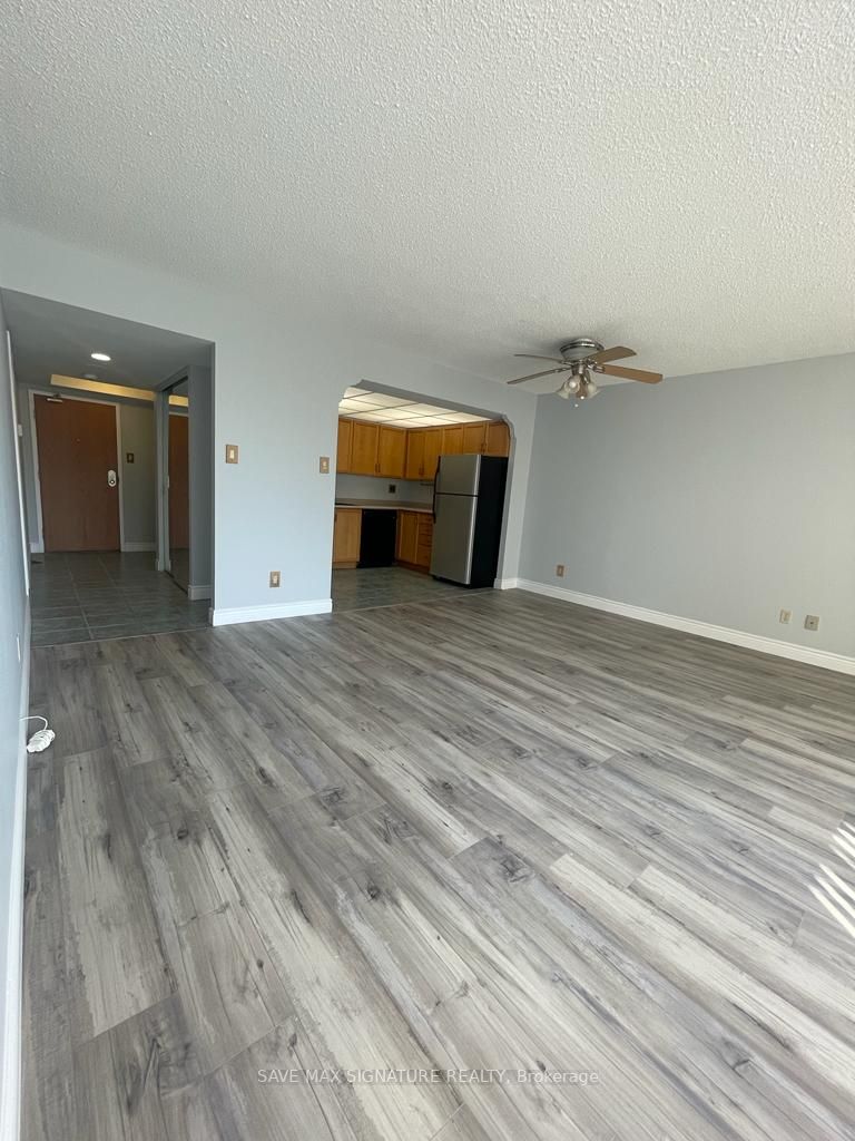 310 Mill St, #206