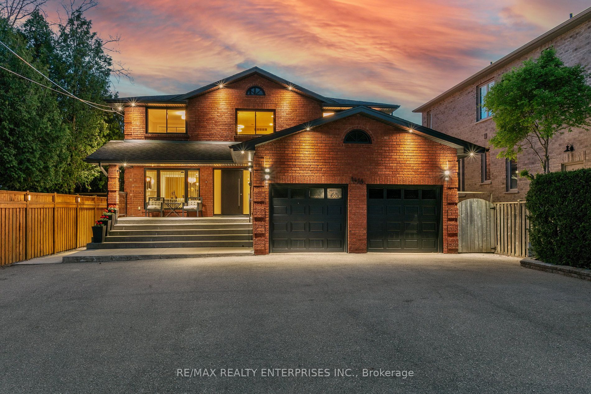 1414 Cawthra Rd