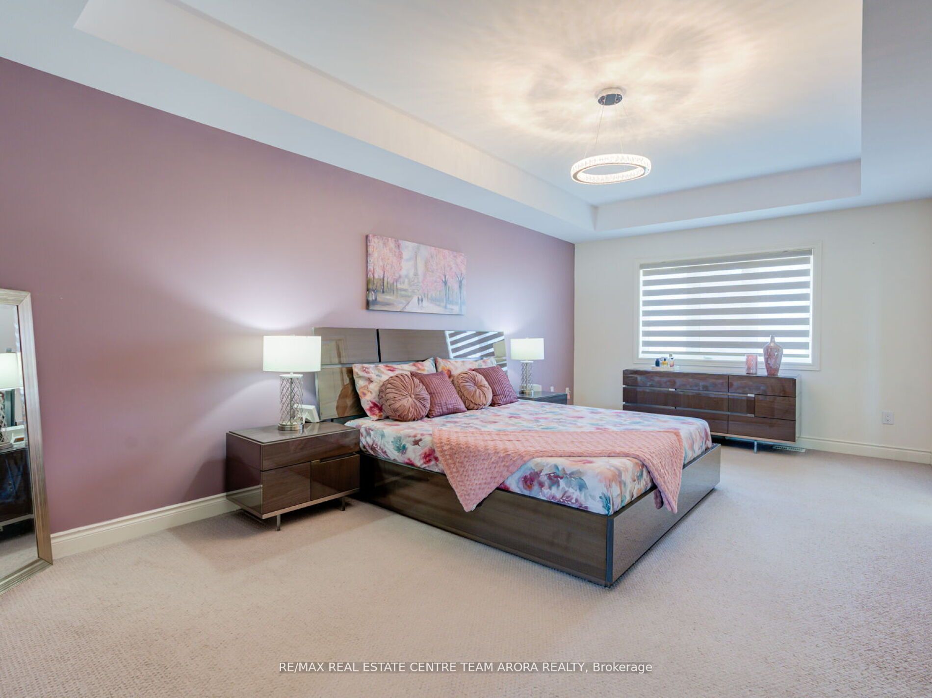 48 Hogan Manor Dr