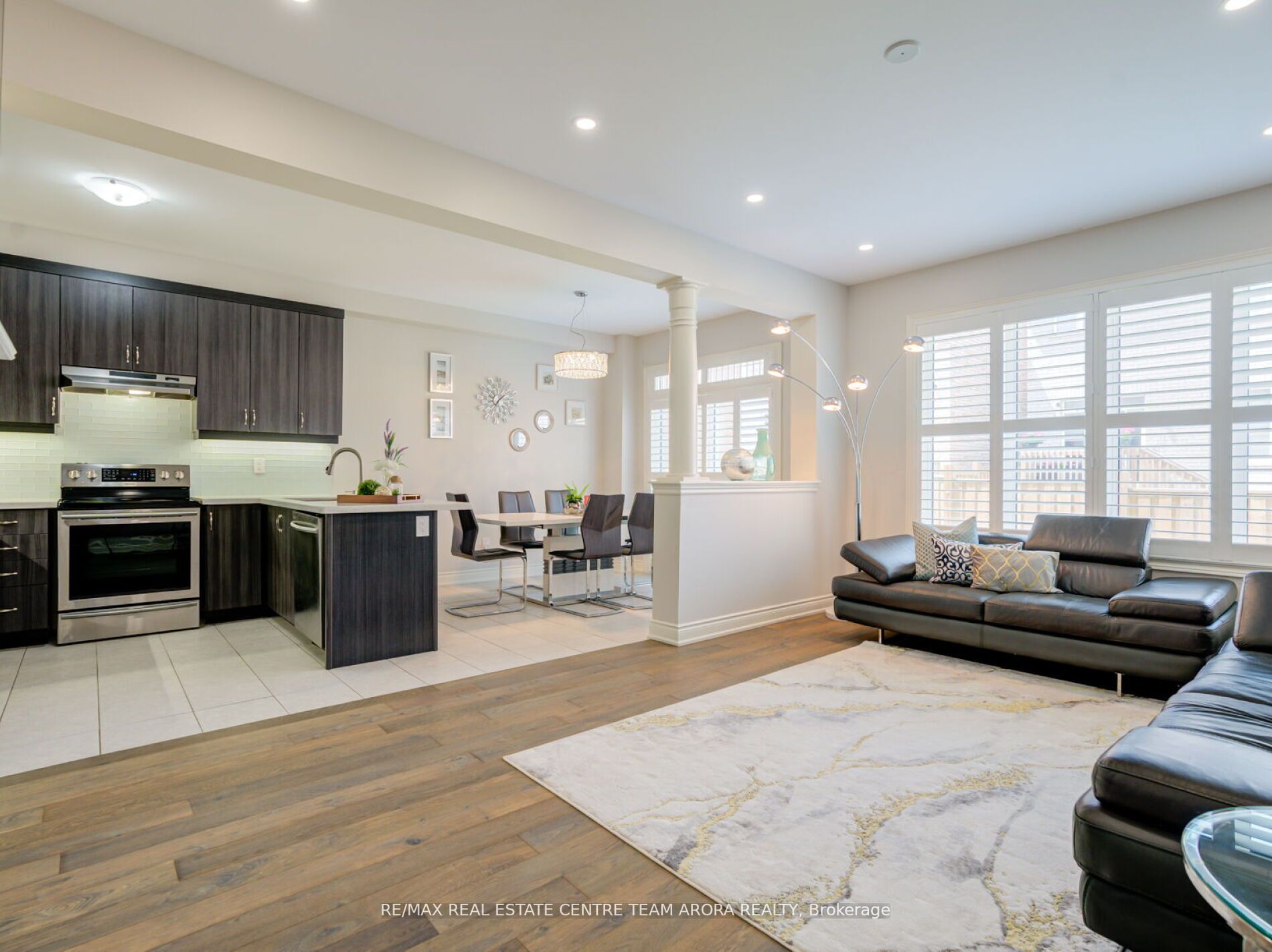 48 Hogan Manor Dr
