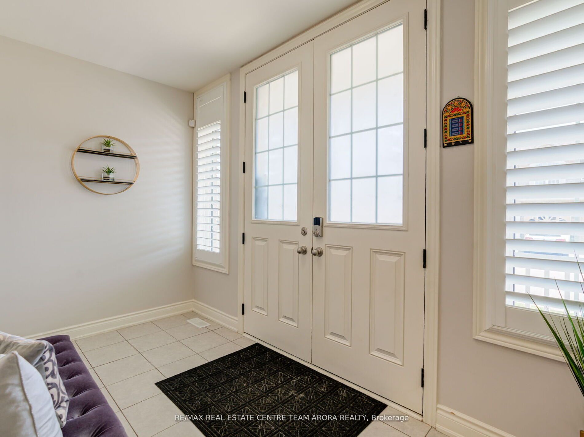 48 Hogan Manor Dr