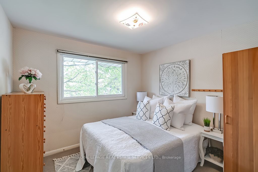 129 Sparling Crt