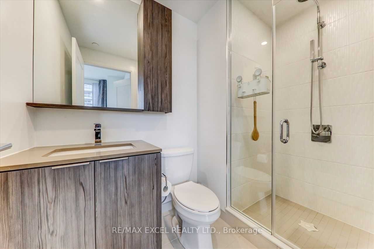 70 Annie Craig Dr, #415
