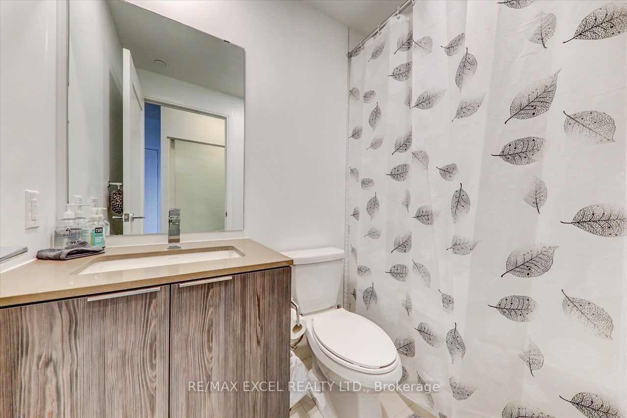 70 Annie Craig Dr, #415