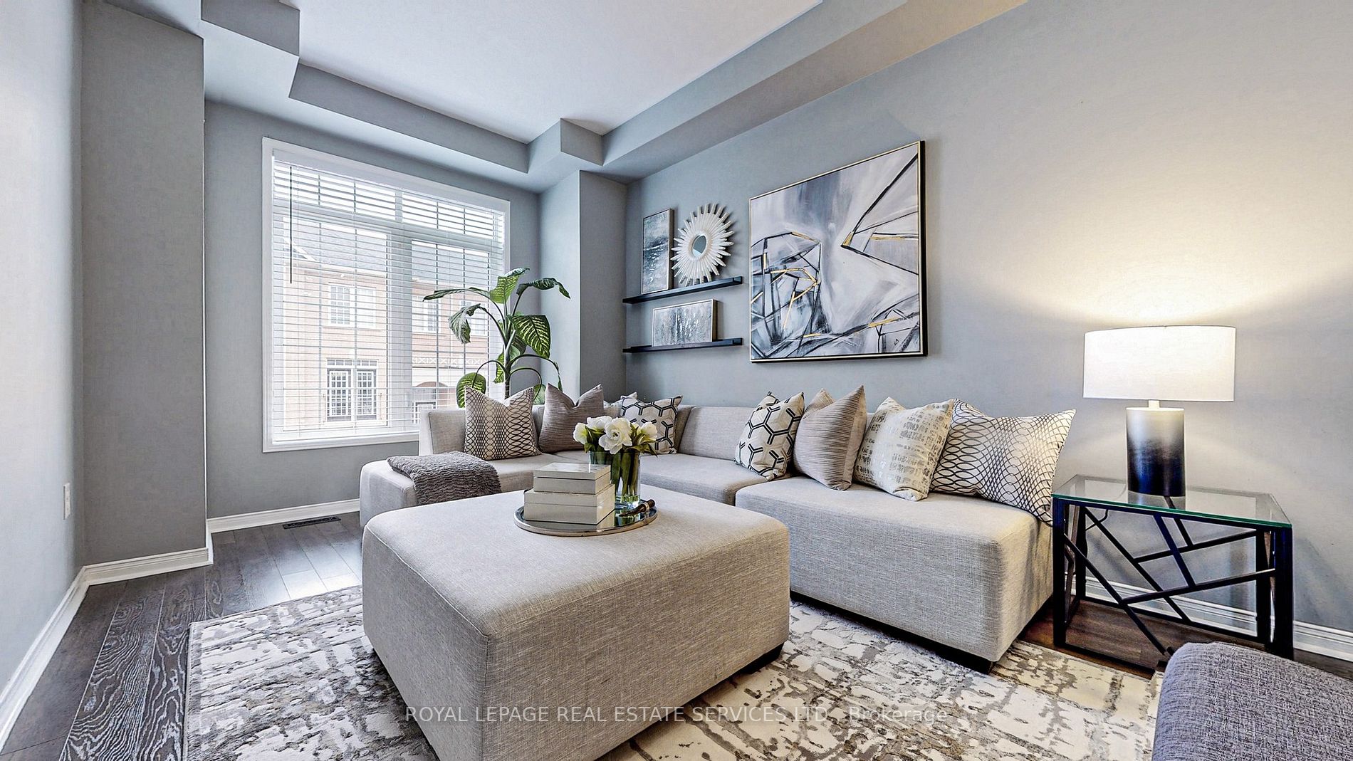 10 Promenade Tr