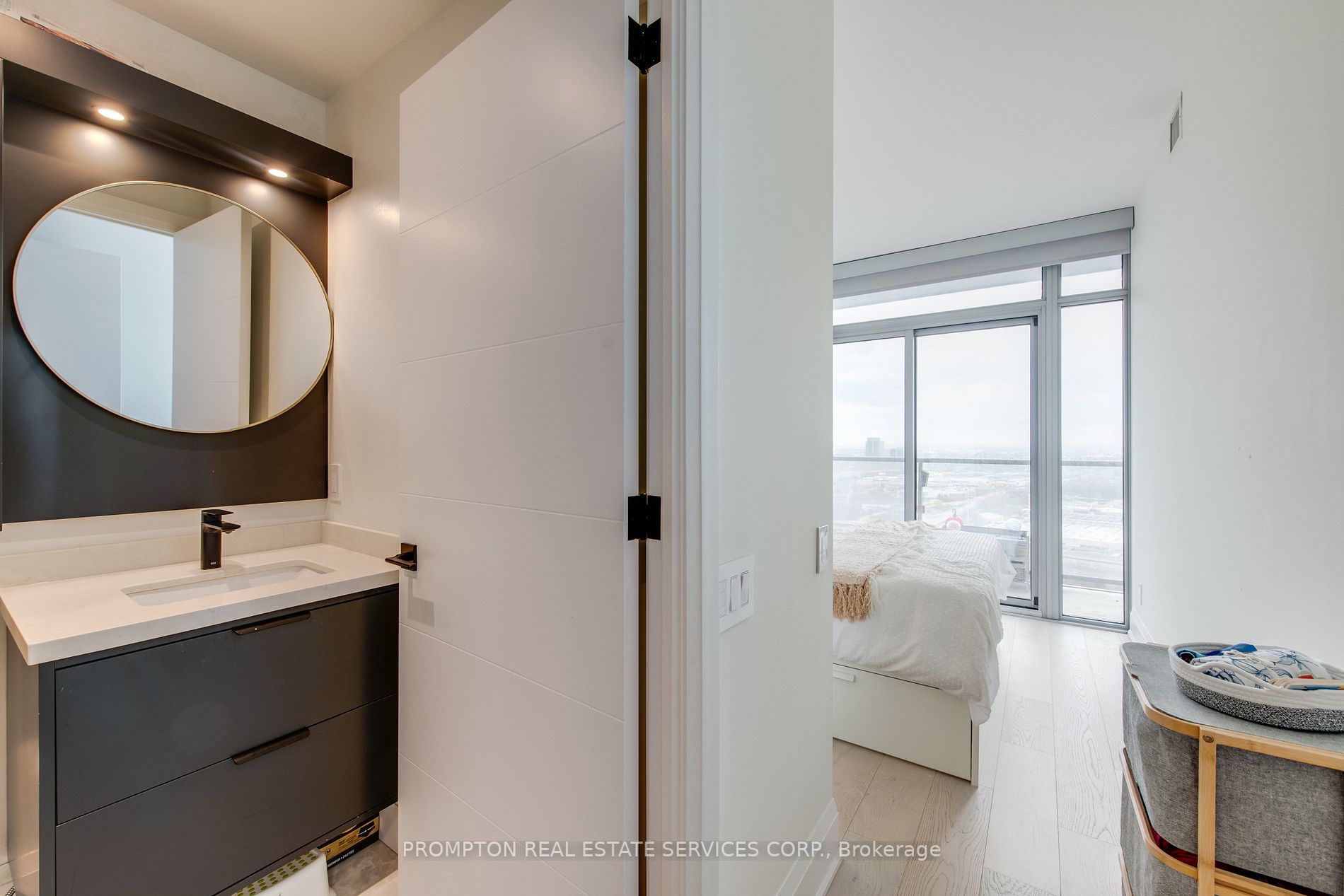 105 The Queensway, #3010