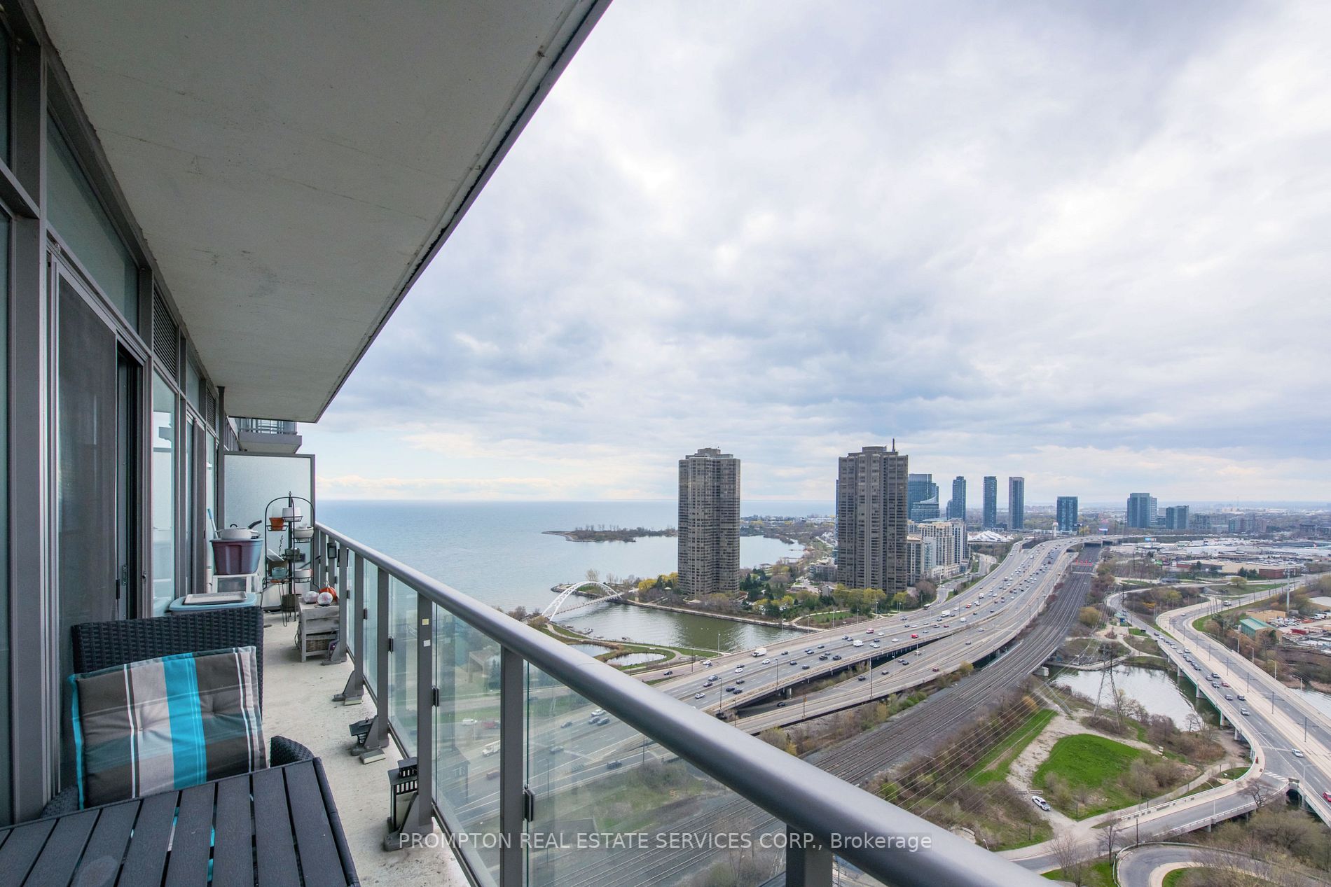 105 The Queensway, #3010