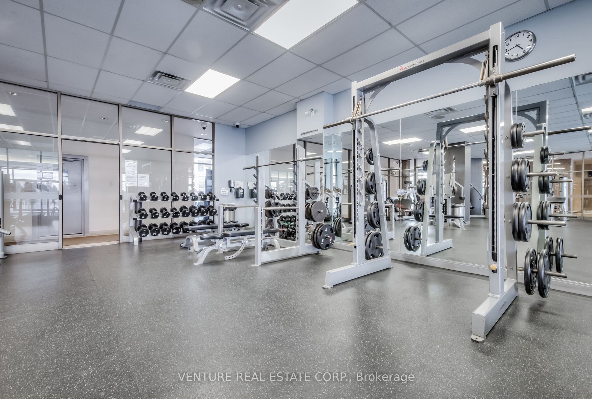 2267 Lakeshore Blvd W, #323