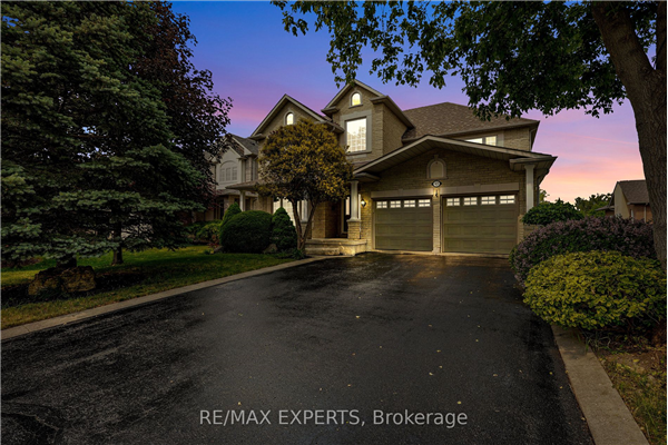 43 Strawberry Hill Crt, Caledon