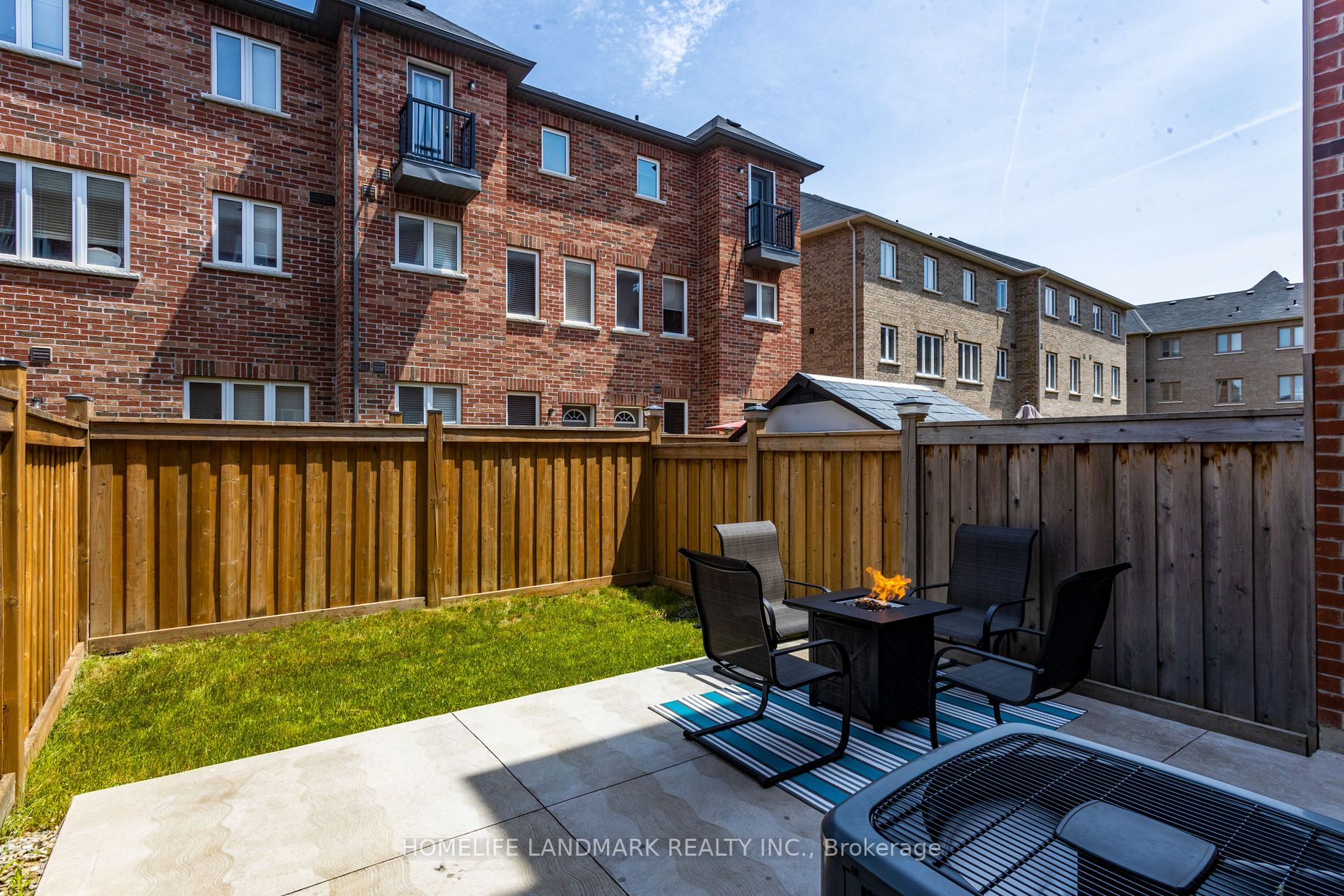 73 New Pines Tr