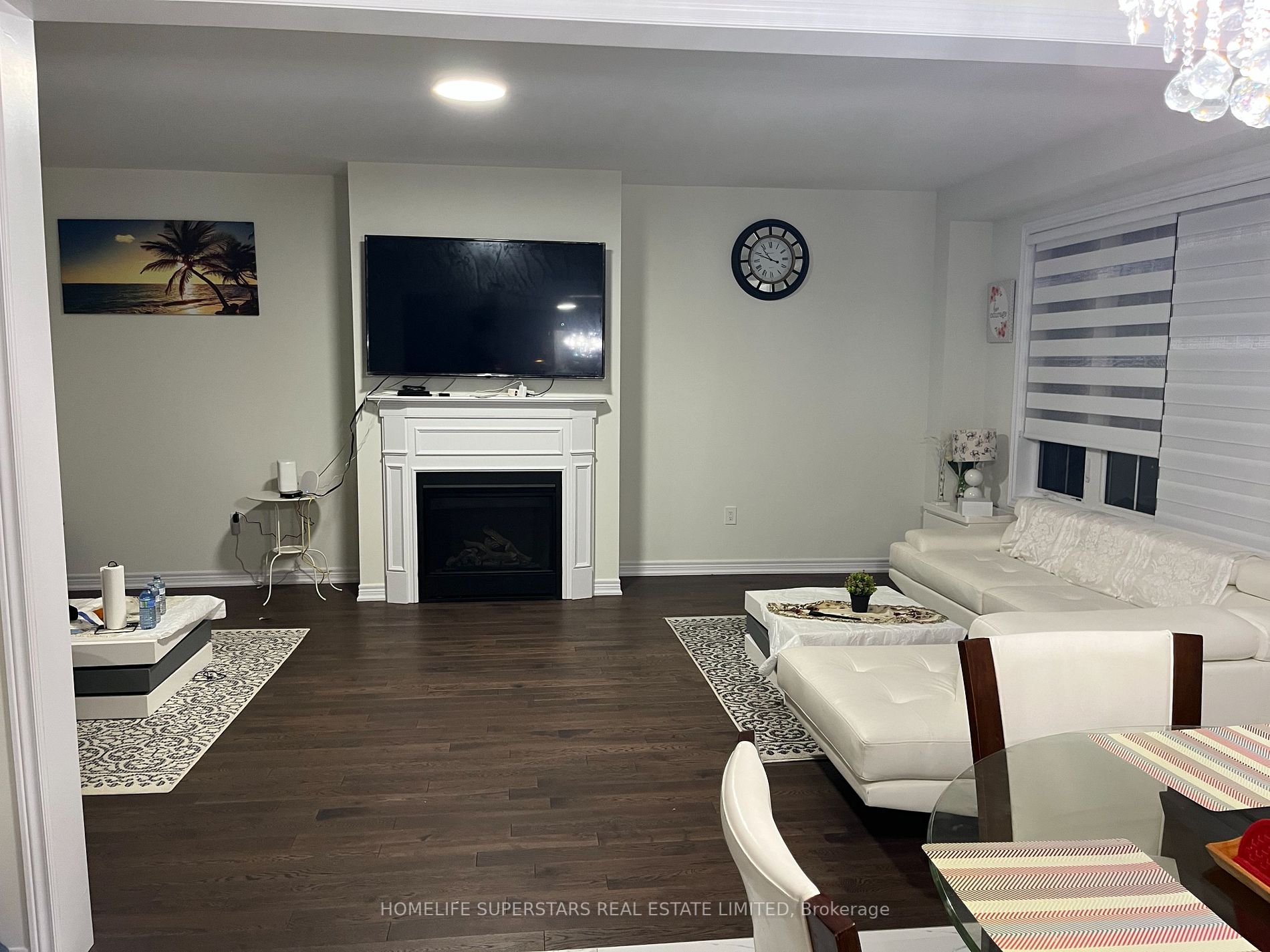 61 Clockwork Dr