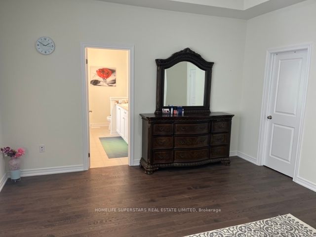 61 Clockwork Dr