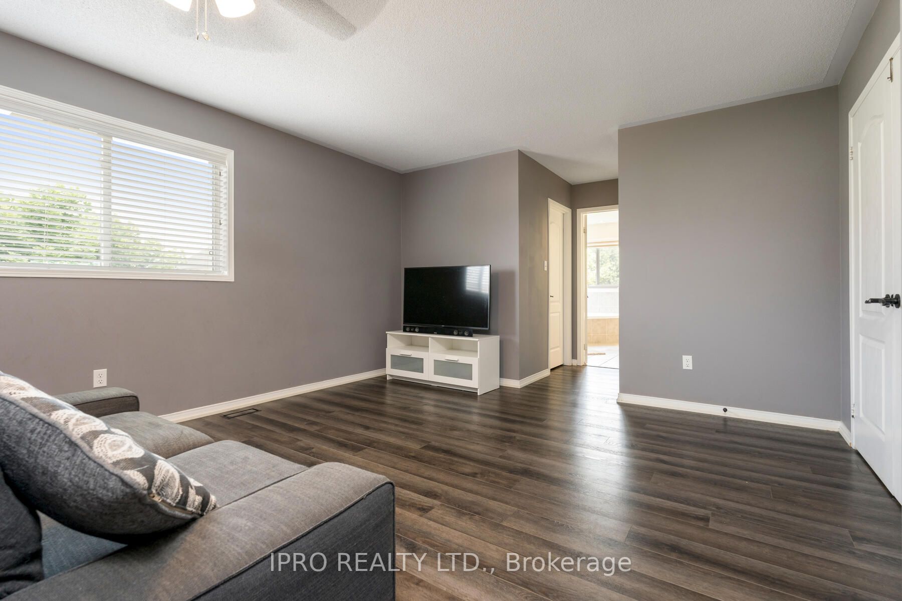 Listing W6117516 - Large Photo # 17