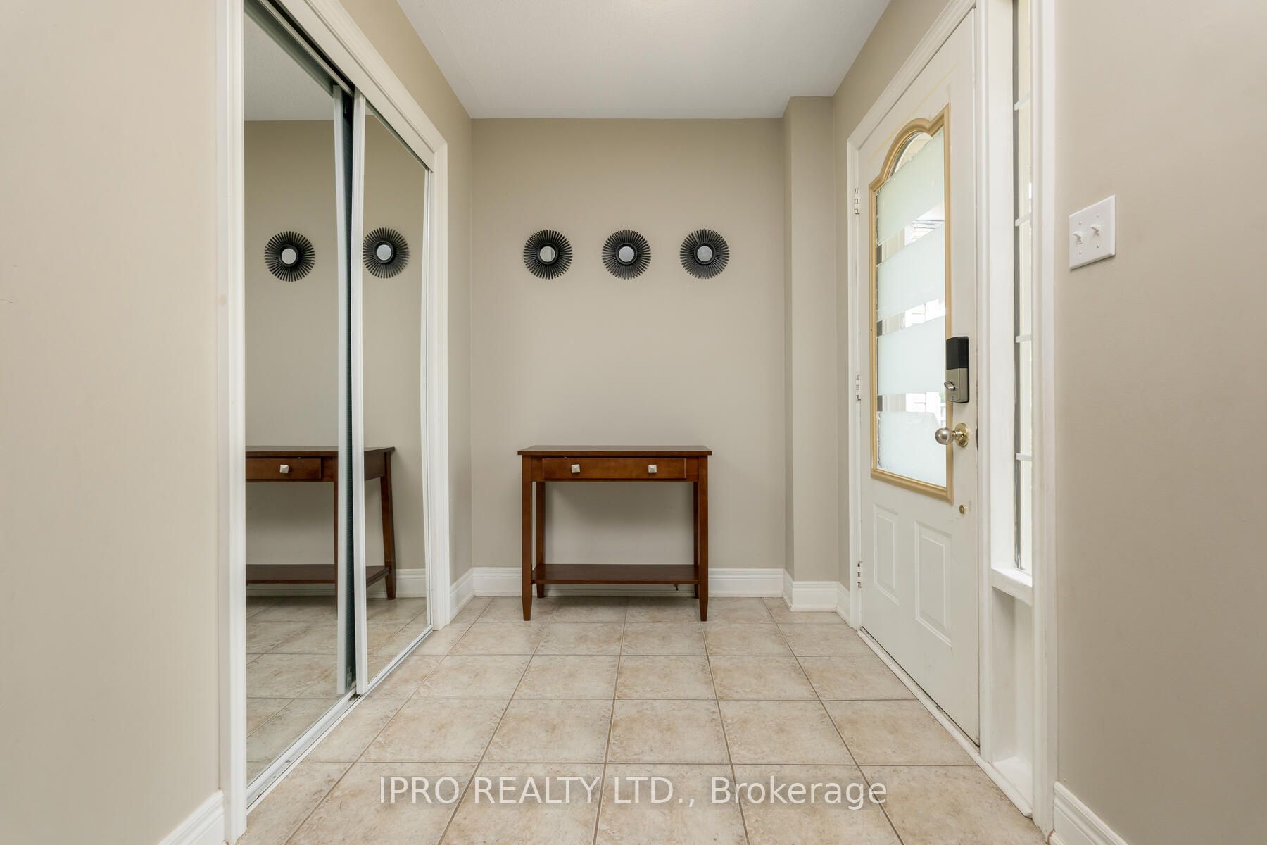 Listing W6117516 - Large Photo # 2
