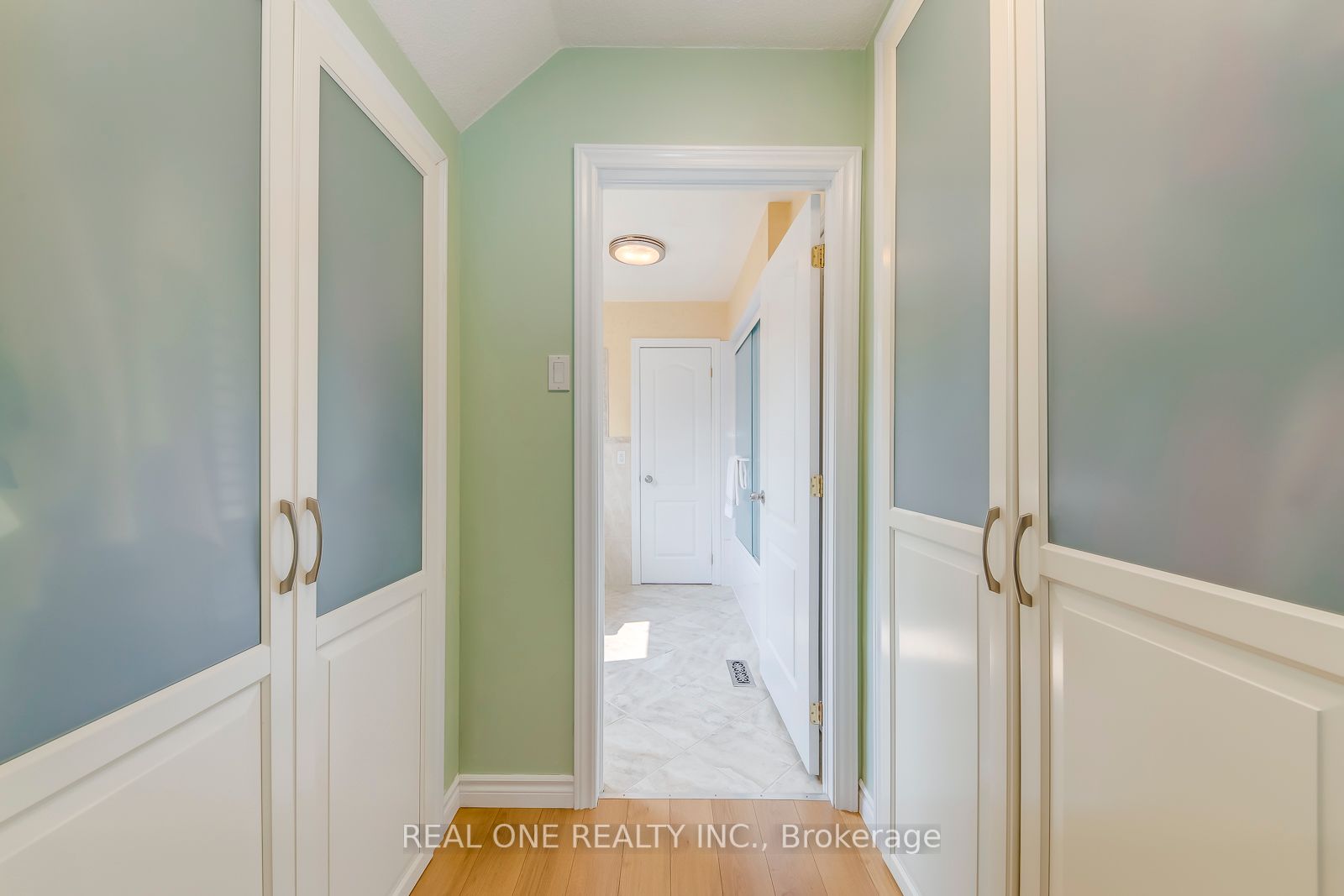 Listing W6117600 - Large Photo # 24