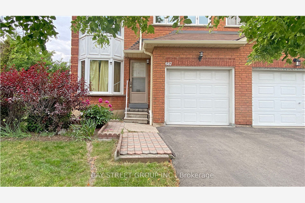 687 Constellation Dr, Mississauga