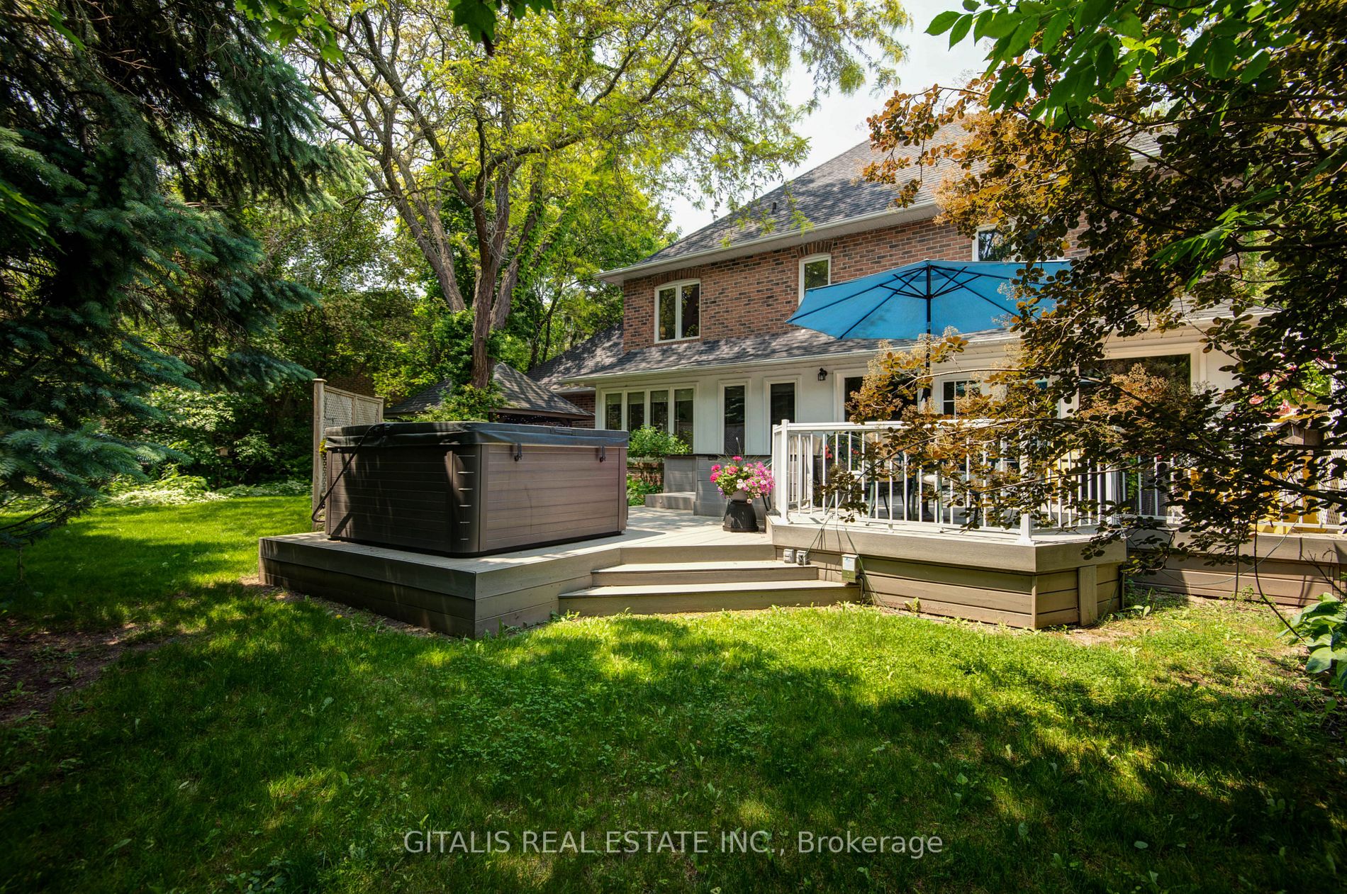 1840 Pine Siskin Crt N