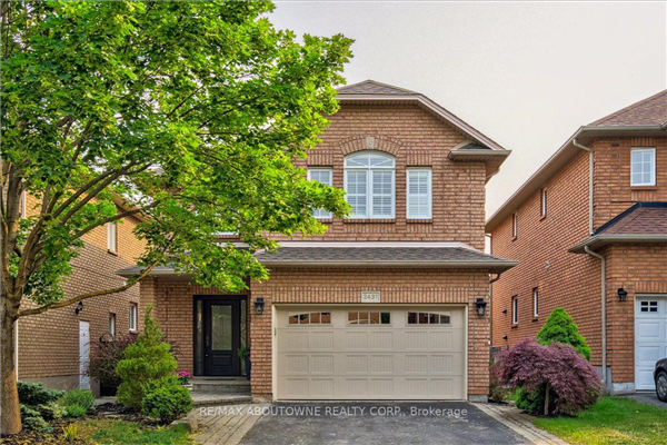 2437 Valley Heights Cres, Oakville
