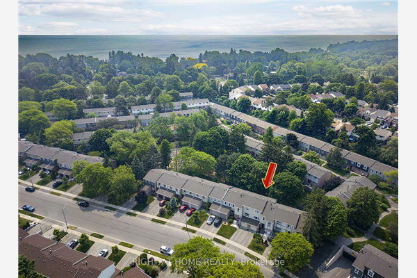 1050 Shawnmarr Rd, Mississauga
