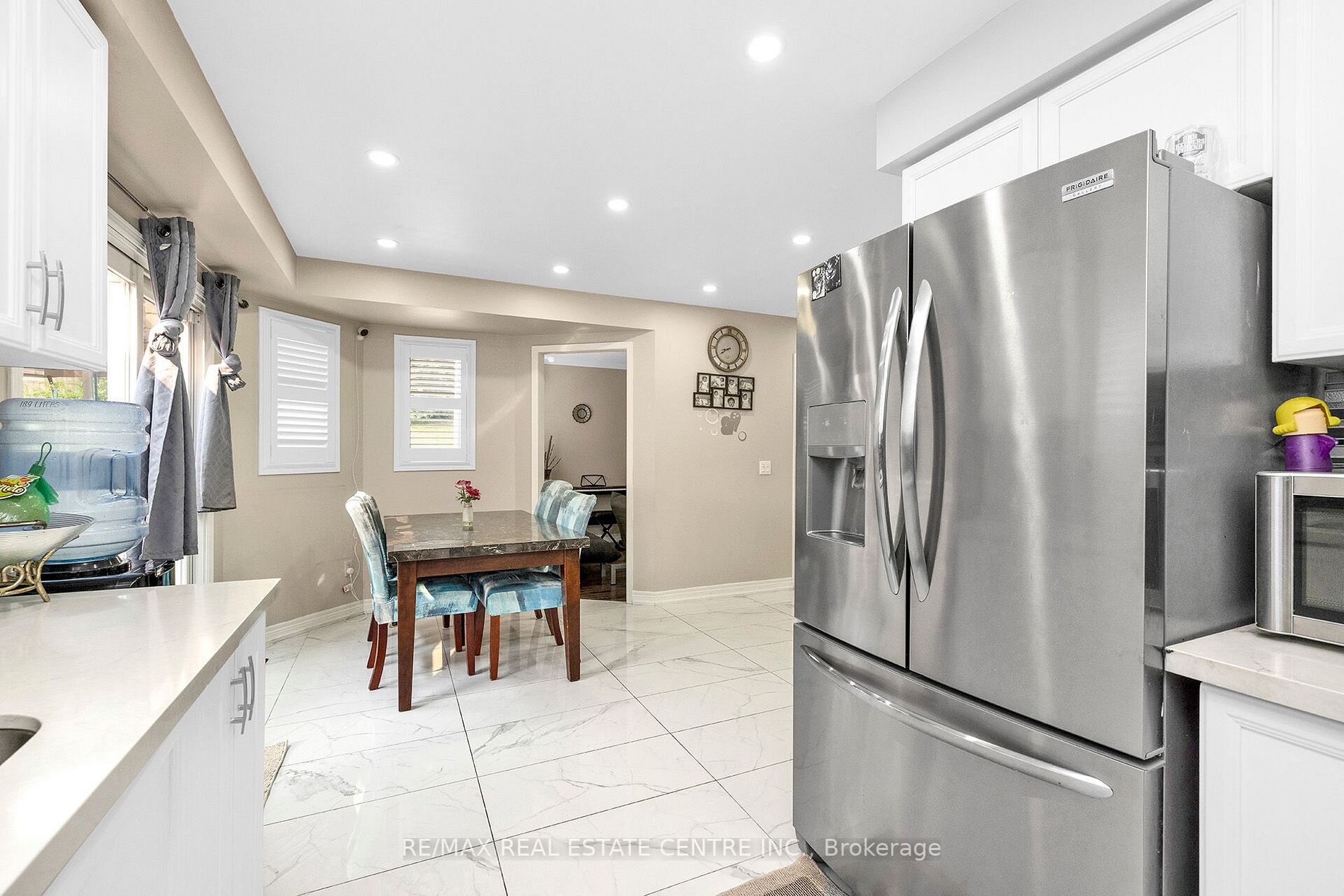 26 Nepean Place