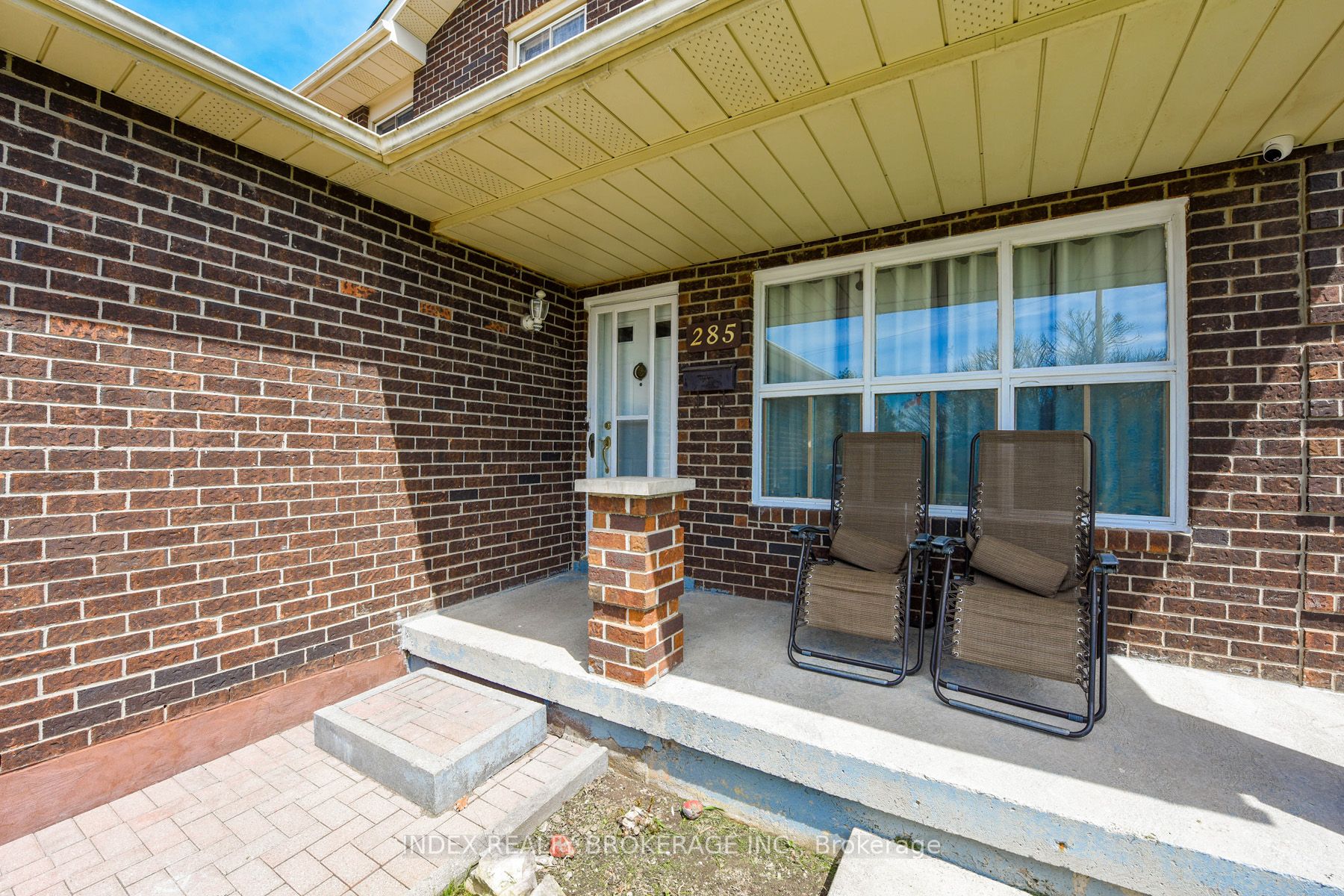 285 Conestoga Dr