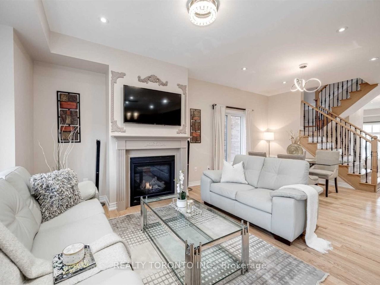 3136 Goodyear Road
