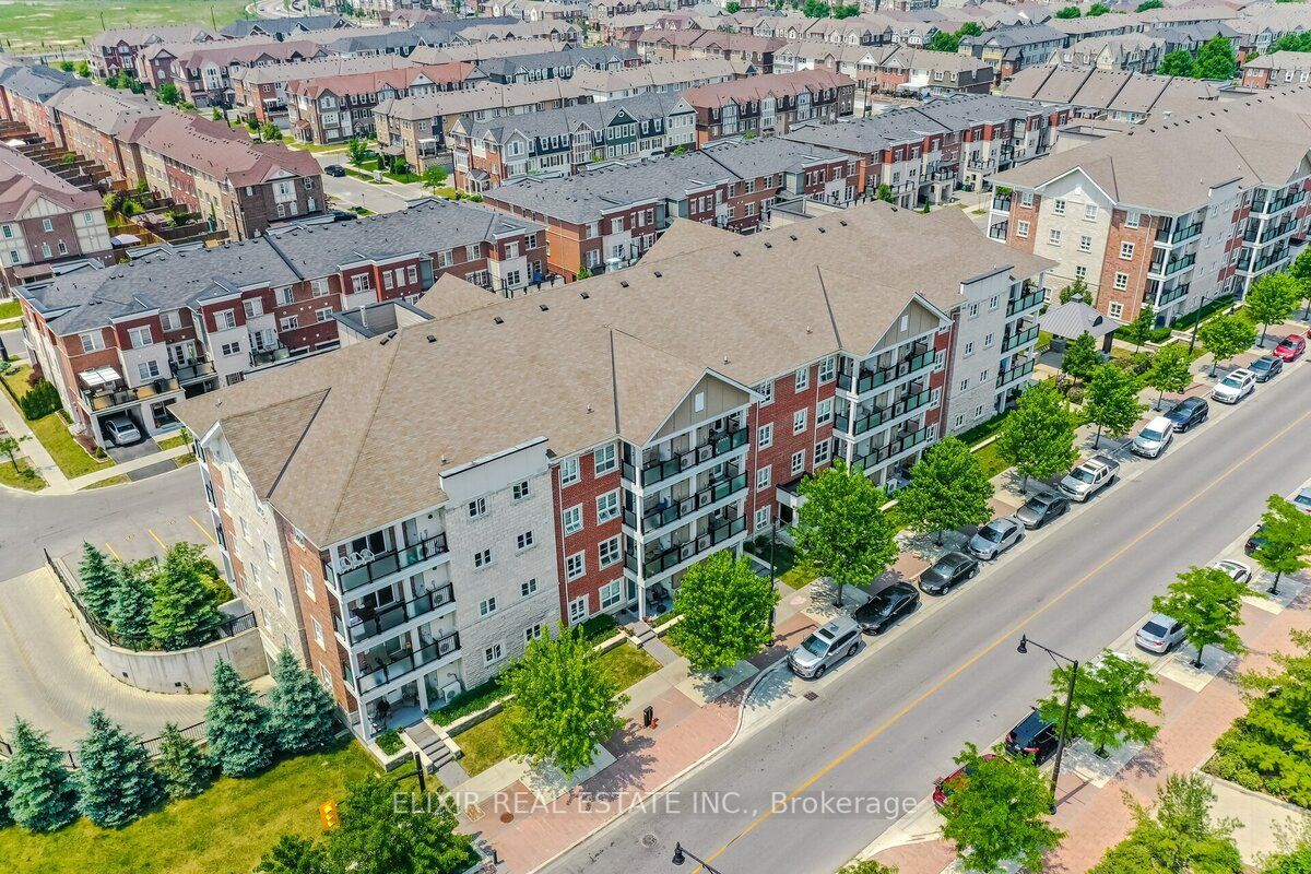 70 Baycliffe Cres, #106