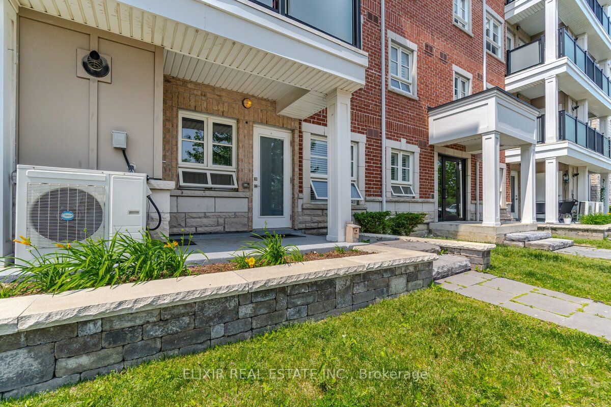 70 Baycliffe Cres, #106