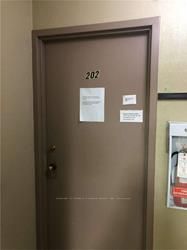 40 Westmore Dr, #104
