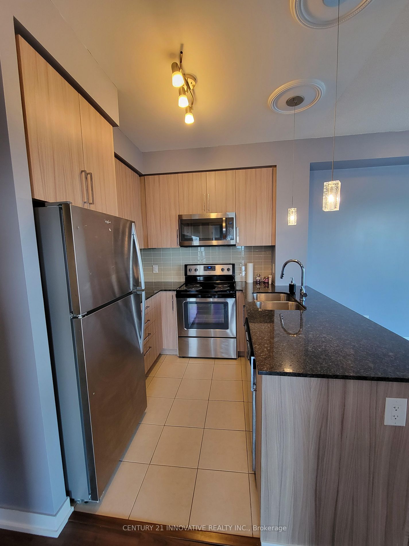 840 Queens Plate Dr, #1207