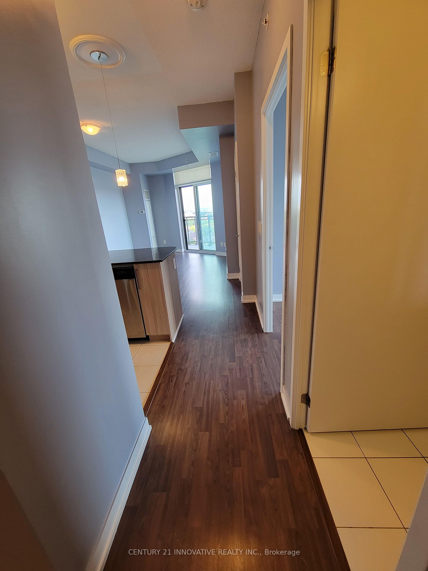 840 Queens Plate Dr, #1207