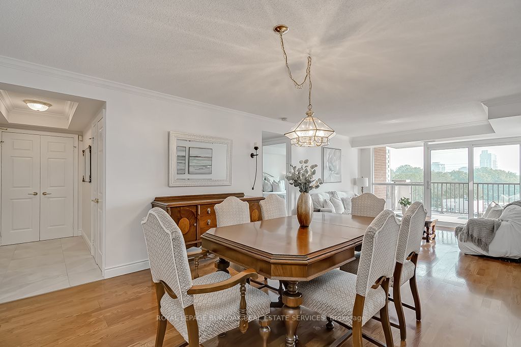 Listing W6120292 - Large Photo # 14