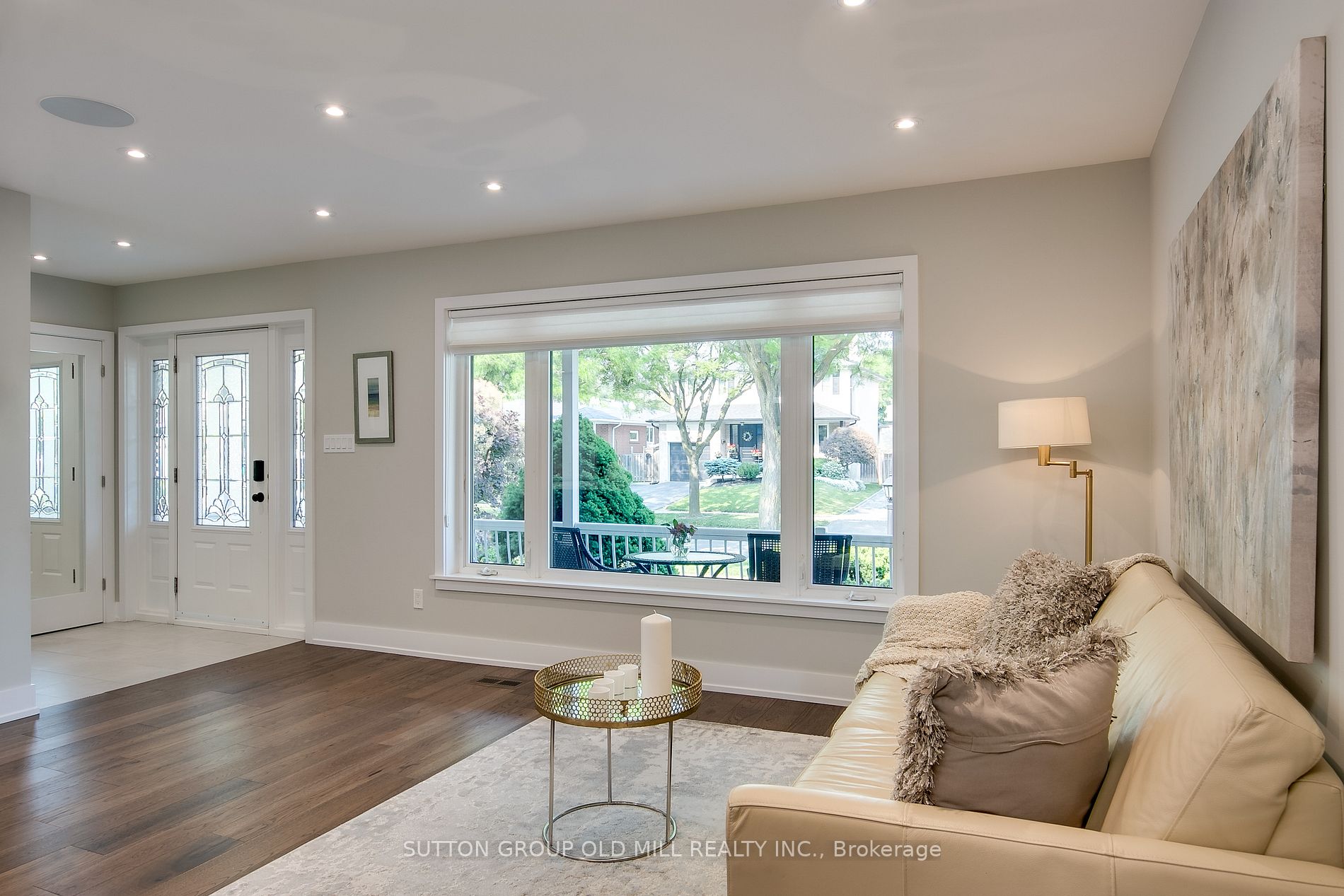 61 Oxenden Cres