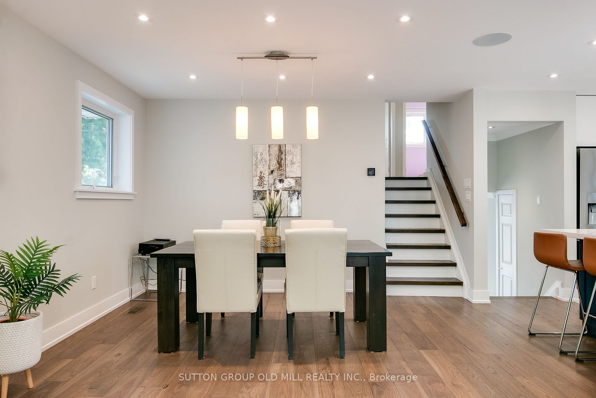 61 Oxenden Cres