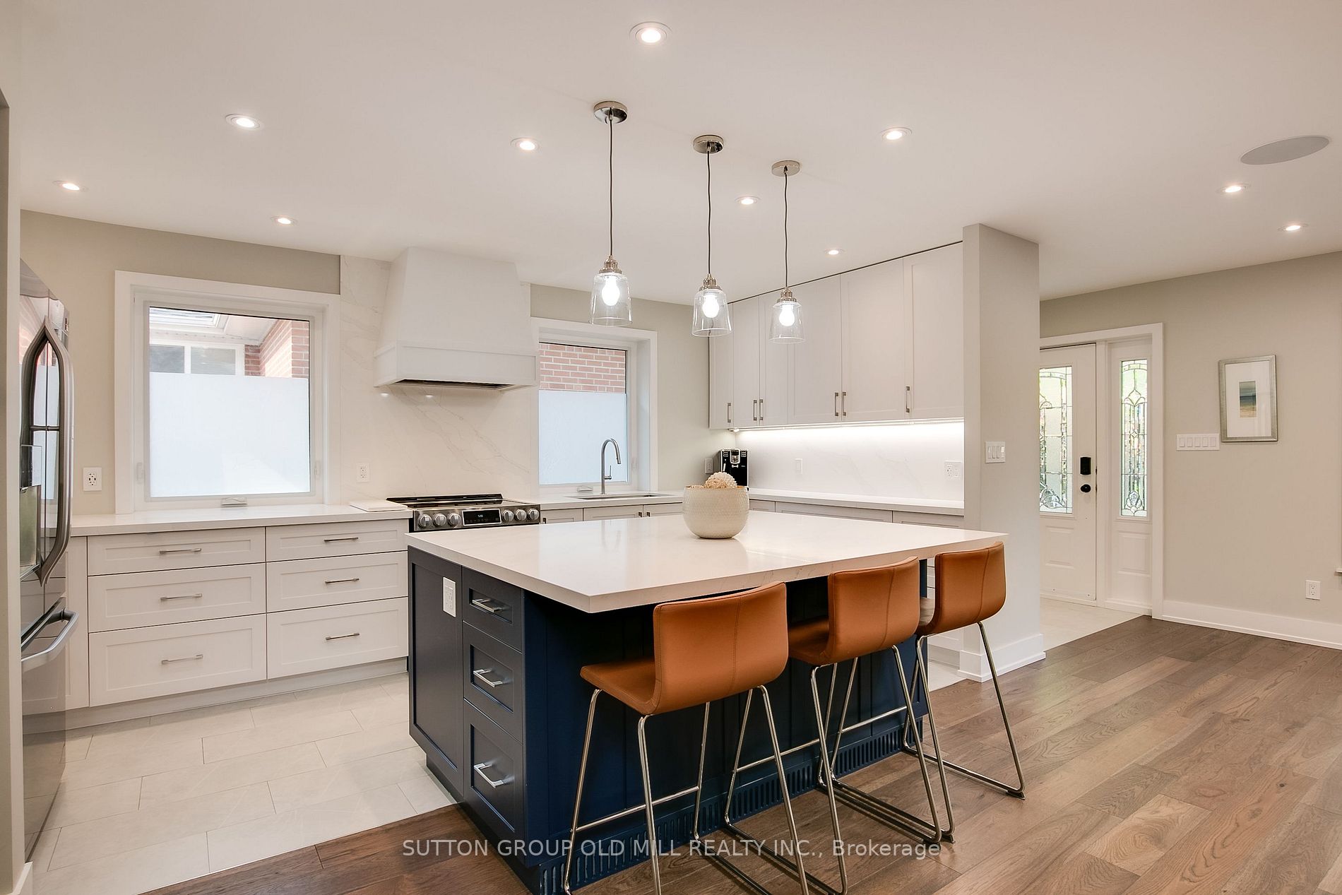 61 Oxenden Cres