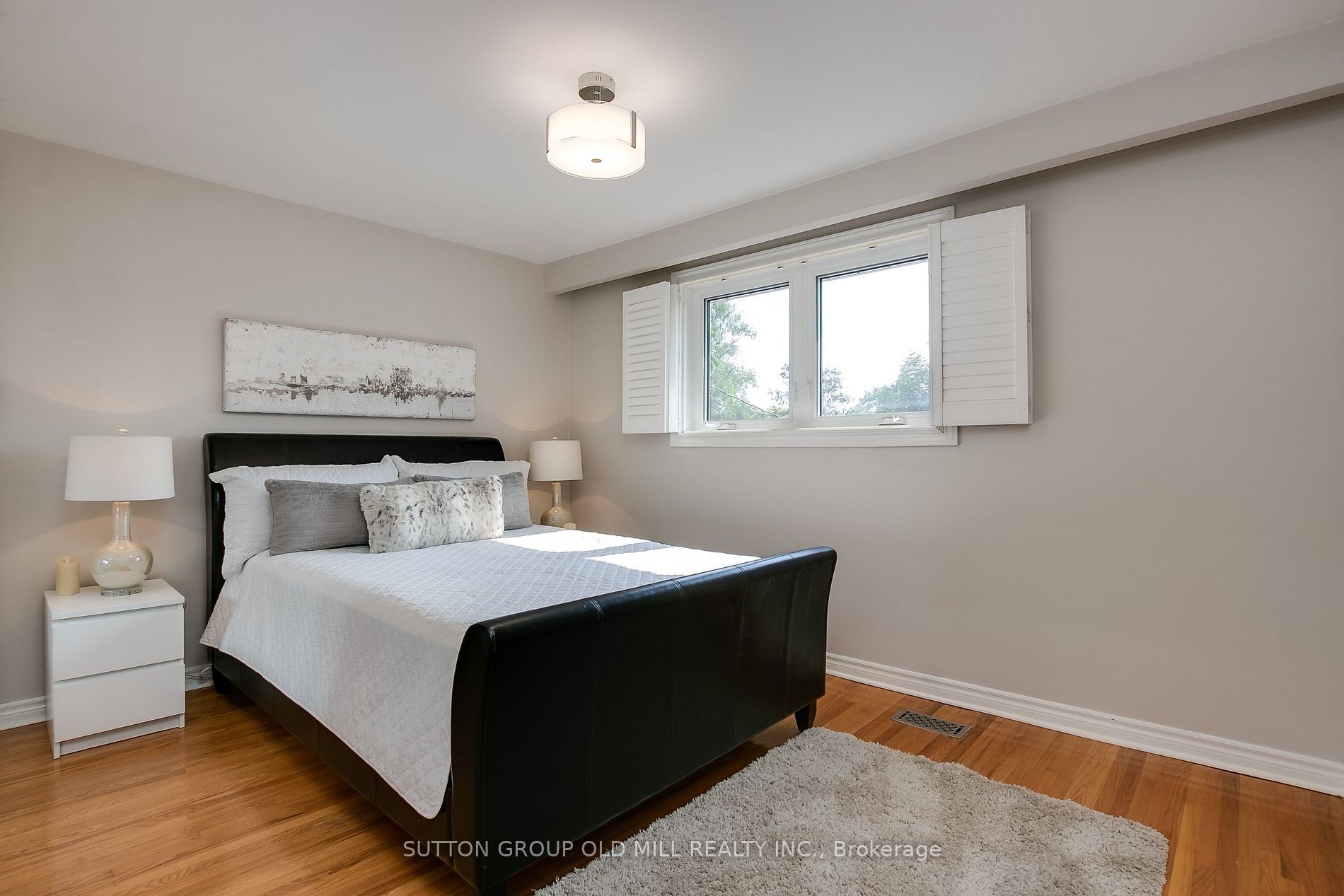 61 Oxenden Cres