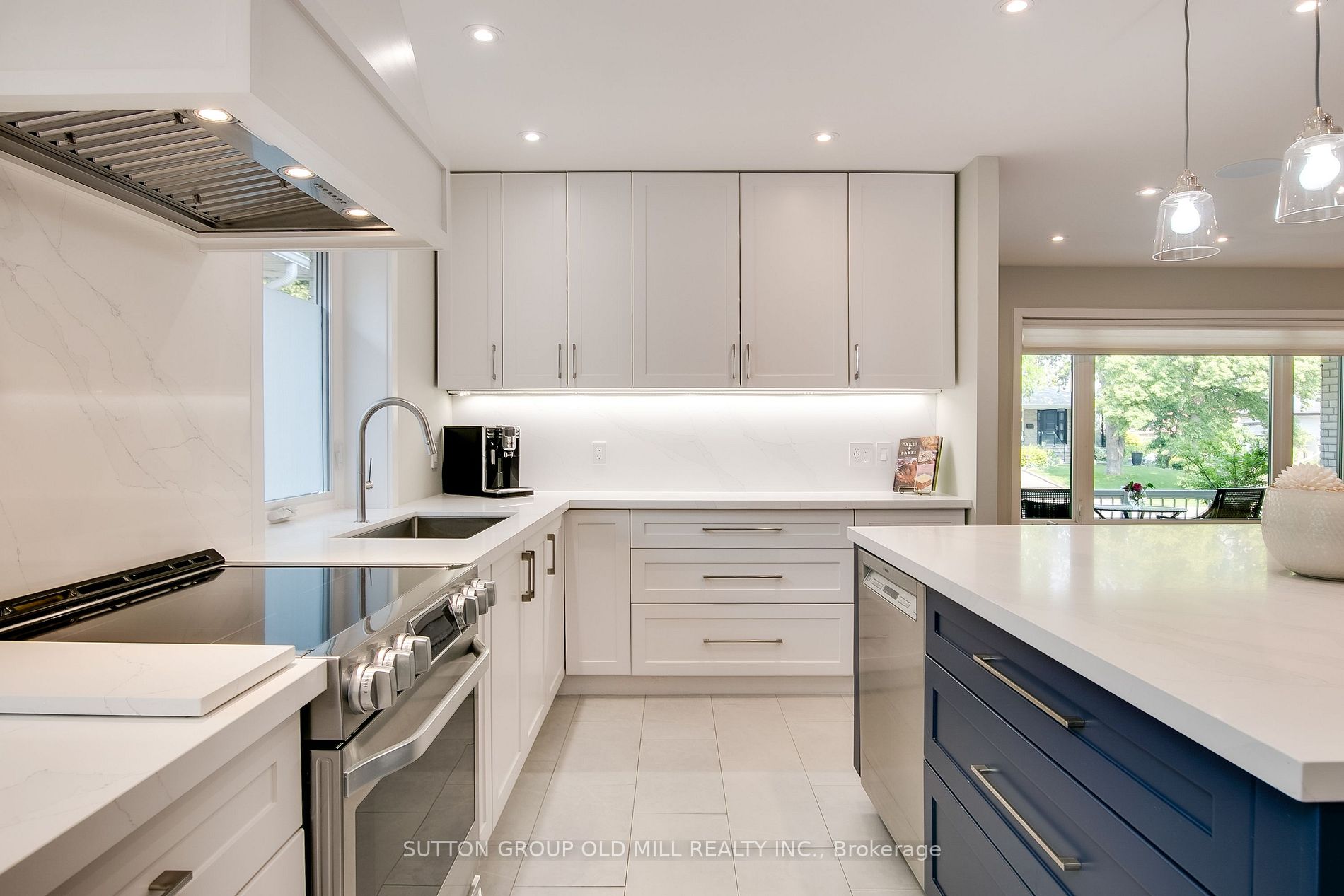 61 Oxenden Cres