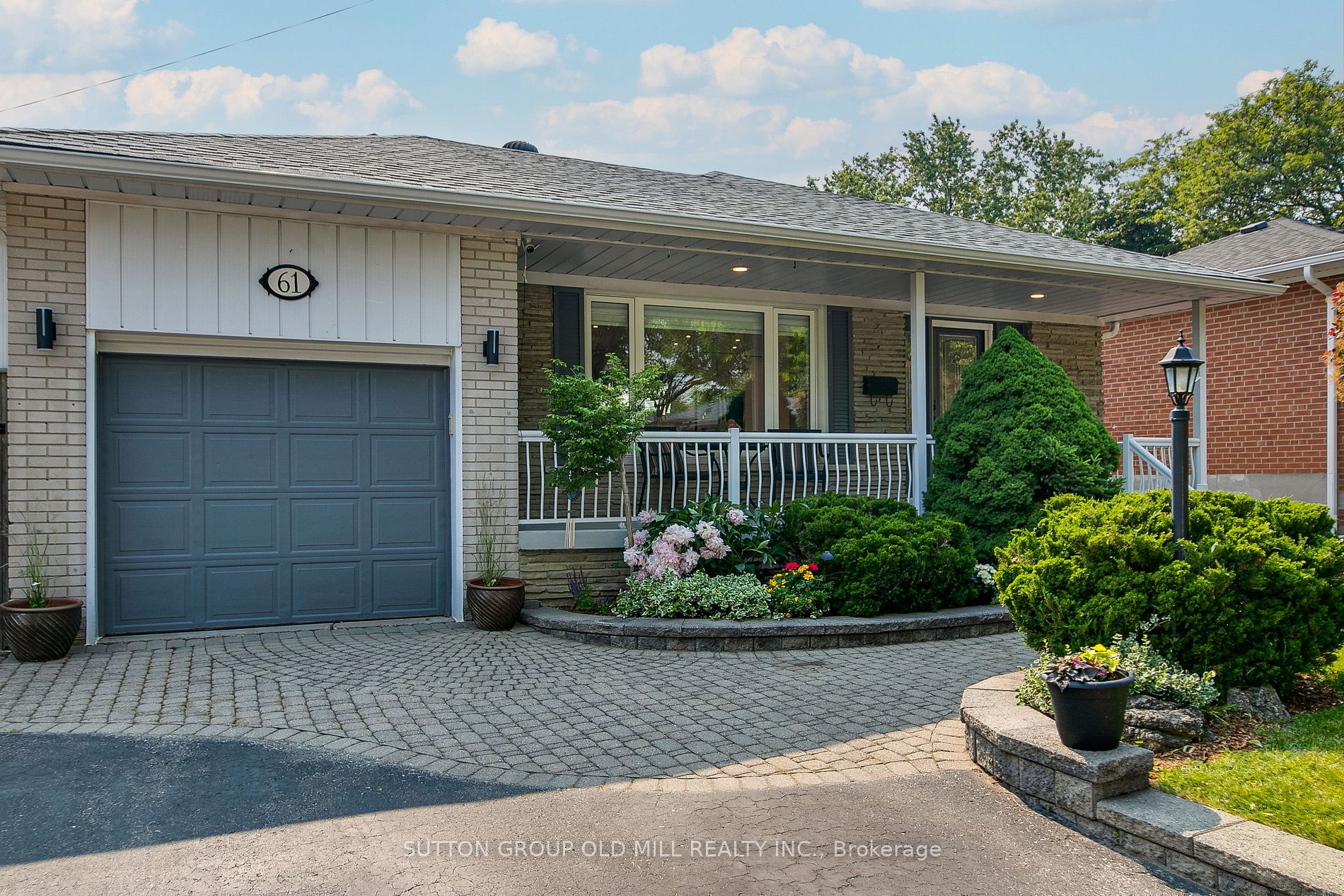 61 Oxenden Cres