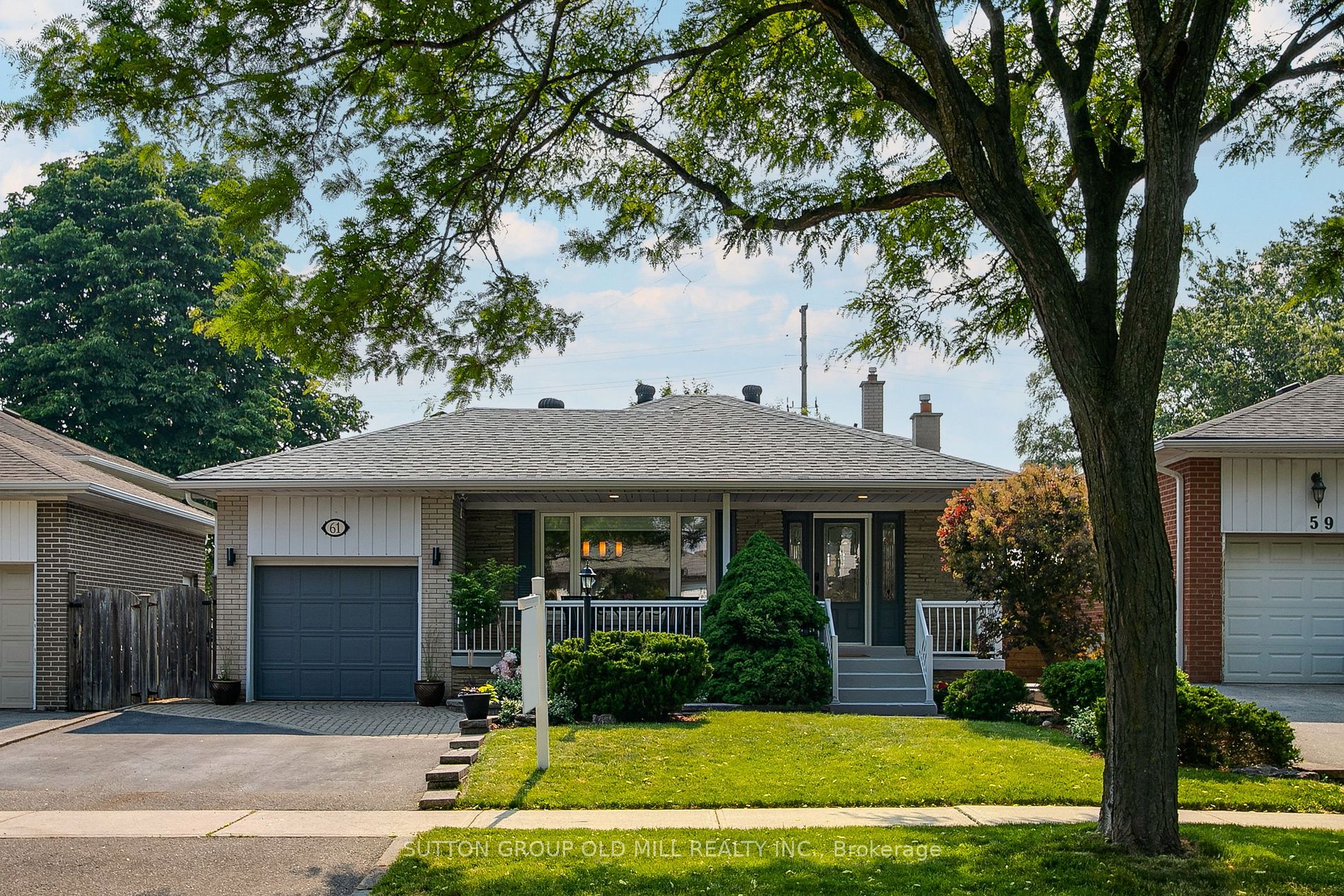 61 Oxenden Cres